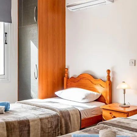 Apartamento Steni Views By Ezoria *