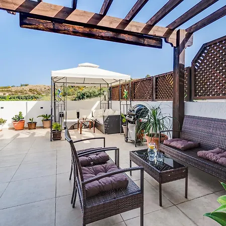 Apartamento Steni Views By Ezoria *