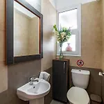 Apartment Steni Views By Ezoria