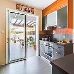 Steni Views By Ezoria Apartment Polis
