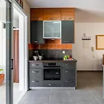 Apartment Steni Views By Ezoria *