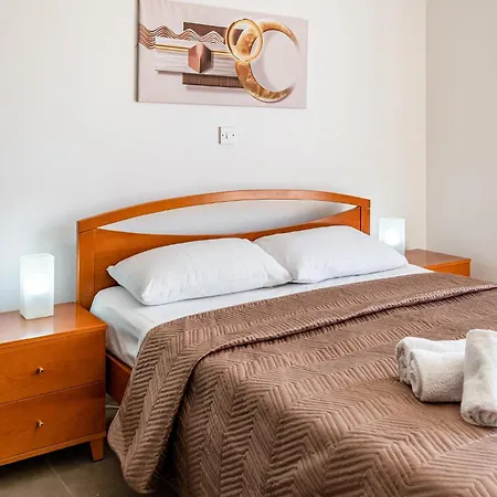 Steni Views By Ezoria Lägenhet