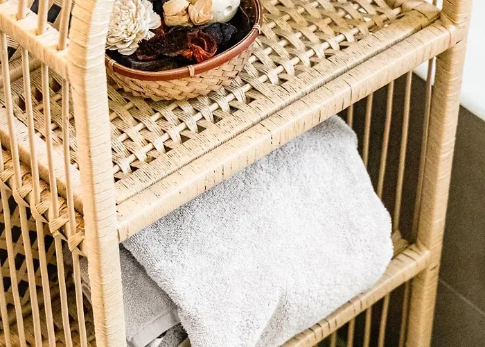 Steni Views By Ezoria